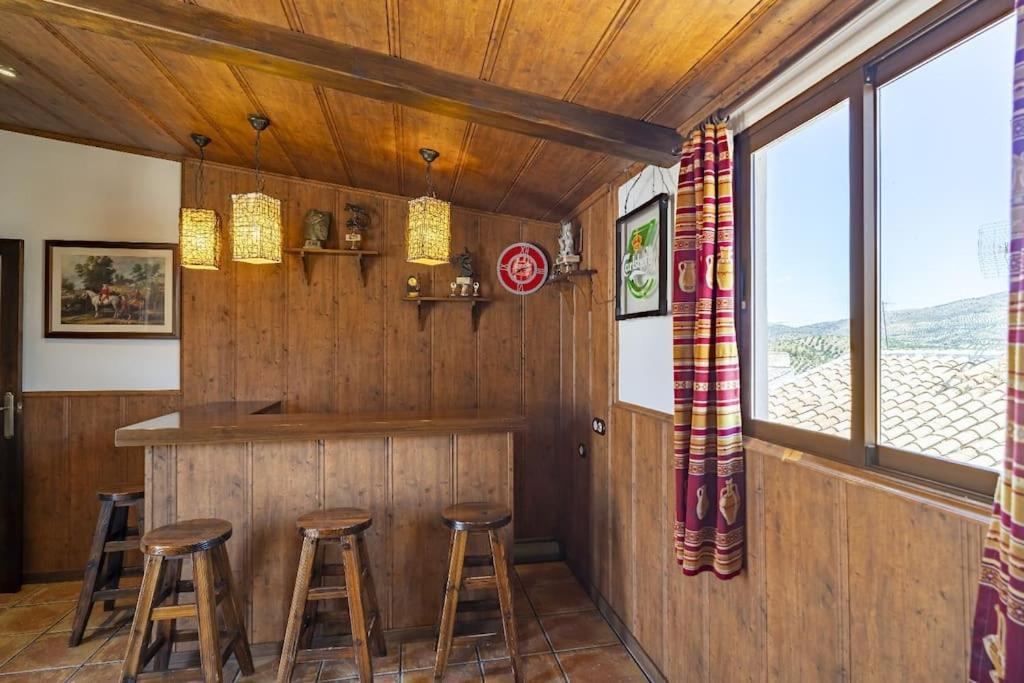 Casa Con Patio Y Terraza En Barrio Historico De La Villa, Junto Al Adarve Priego De Cordoba Exterior photo